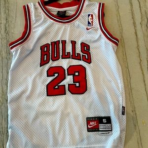 Nike Michael Jordan Chicago Bulls Youth Jersey